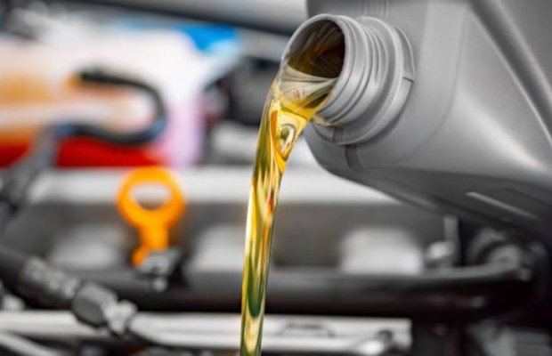 Azərbaycanda sürtkü yağı istehsalı 40% azalıb