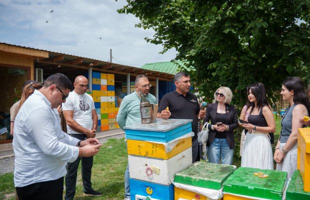 “Aqrar Tədarük və Təchizat” ASC aqroturizm təsərrüfatlarına mediatur təşkil edib