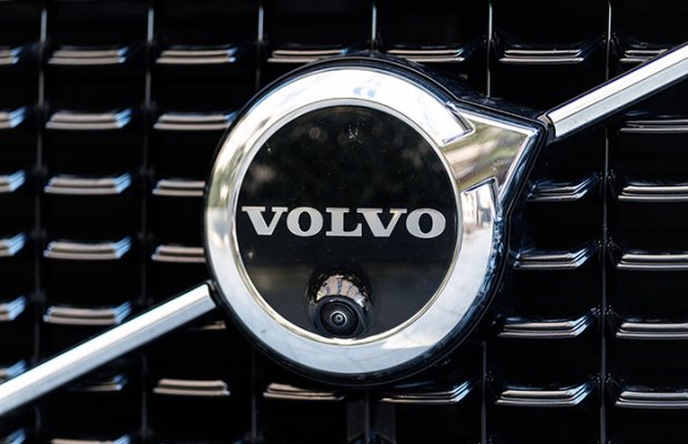 Volvo Cars, birdəfəlik silinmə səbəbindən ikinci rübün xalis zərərini açıqlayır