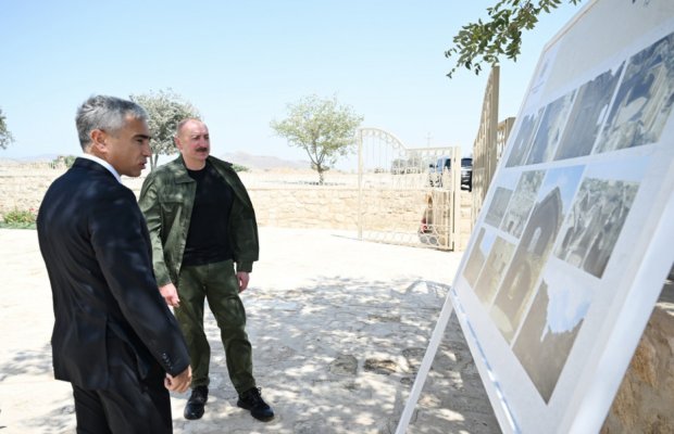 Prezident İlham Əliyev Ağdamın Qiyaslı kəndindəki tarixi məscidin binasının bərpadan sonra açılışında iştirak edib