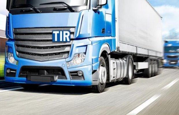 TIR kitabçası istifadəçilərinin sayı 30%, daşıyıcıların sayı isə 10% artıb