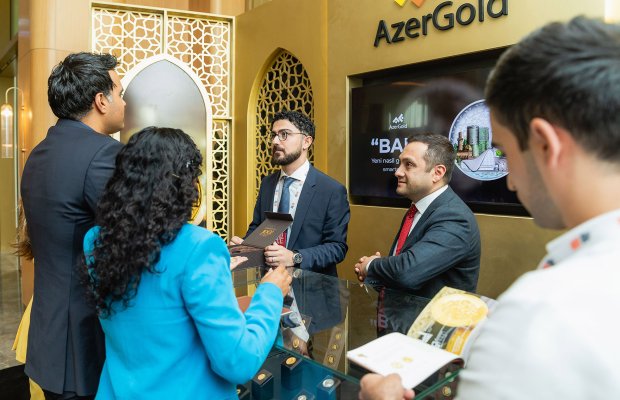 “AzerGold” şirkətinin qızıl və gümüş sikkələri Şuşa Forumunda nümayiş olunub