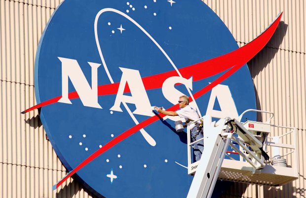 NASA-da kütləvi ixtisarlar: 4 min işçi yola salına bilər!
