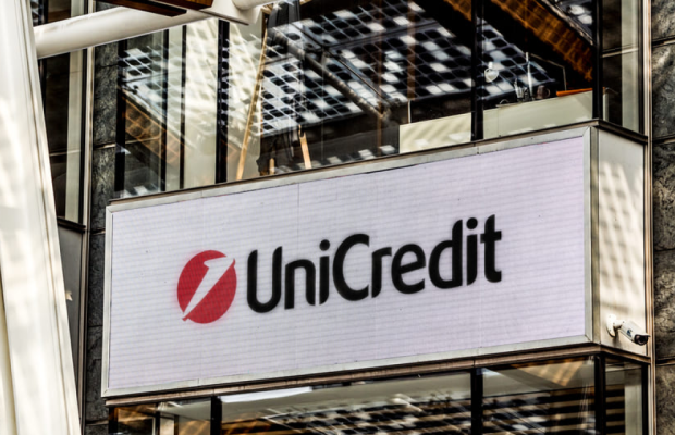 UniCredit kapitallaşması 100 milyard avrodan çox olan ikinci Aİ bankı oldu