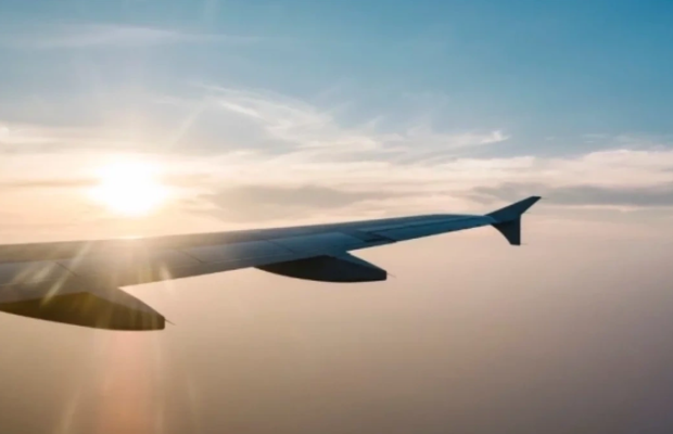 Lufthansa rüblük xalis mənfəəti proqnozlardan aşağı iki dəfə artırır
