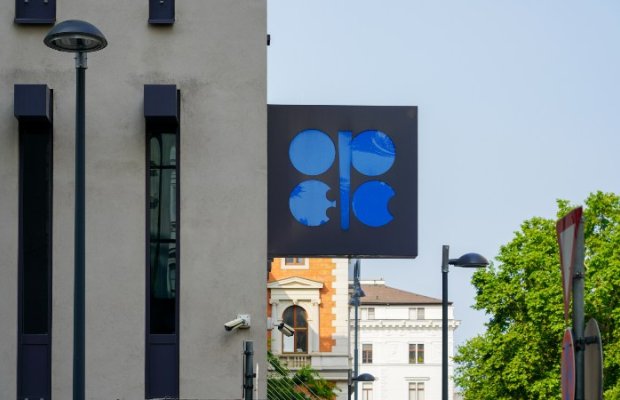 Exxon Mobil-in xalis mənfəəti 2-ci rübdə gözləniləndən daha yaxşı 23% azalıb
