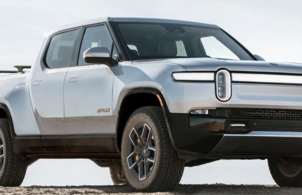 Rivian 2-ci rüb xalis zərərini 23% azaldıb, gəlirini 12,5% artırıb
