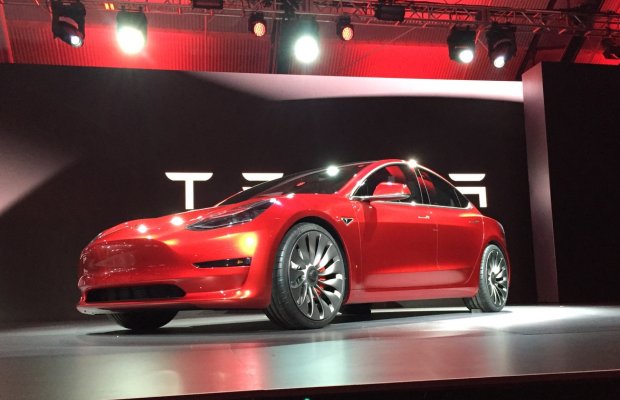 "Tesla Model Y L ABŞ-da istehsal olunmaya bilər – Elon Musk açıqladı"