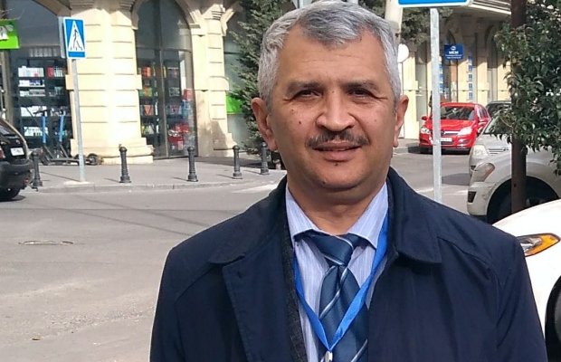 Kommunal xərclərə qənaət: Rasional istehlak vərdişləri qənaəti artırır – Əhməd Rəhmanov