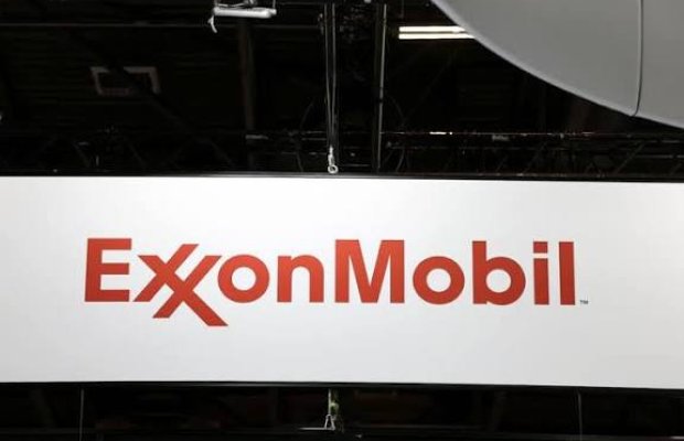 SEC Pərakəndə İnvestorlara Exxon İdarəetmə Qərarlarına Avtomatik Səs Verməyə İcazə Verir