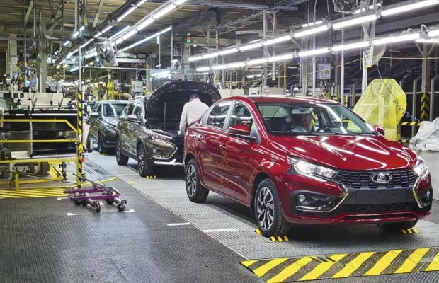 Avtozavod SPb Lada Iskra istehsalına başladı.