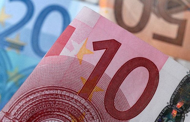 Almaniya dördüncü rübdə borclanmanı 20% artırmağı planlaşdırır.