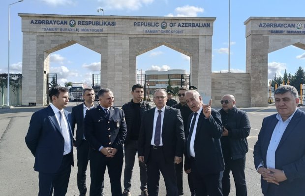 İİTKM regionlarda nəqliyyat-tranzit layihələrinə baxış keçirir.