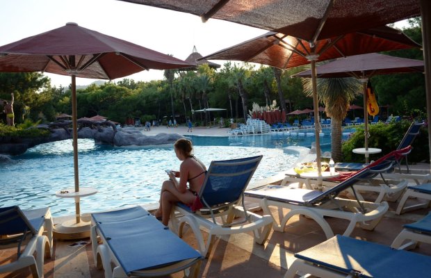 Mərcan Travel CEO, bütün inklüziv sistemdən imtina etməkdə çətinliklərini izah etdi