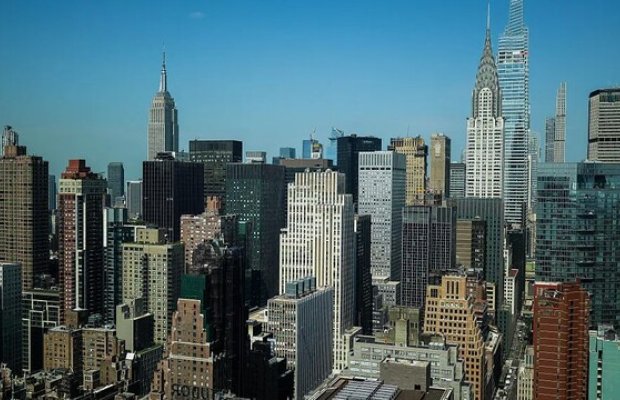 Nyu-York Fed xidmət indeksi kəskin şəkildə aşağı düşüb