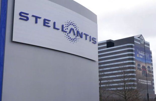 Stellantis üçüncü rübdə gəlir və daşınmaları 13% artırdı.