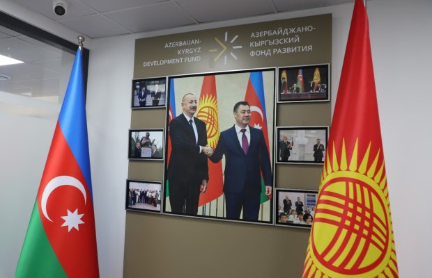 İqtisadiyyat nazirinin birinci müavini Qırğız Respublikasına səfər edib