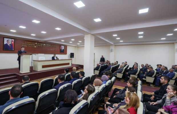 Saatlı rayonunda sahibkarlarla görüş keçirilib