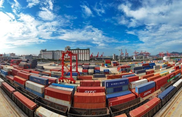 Orta Dəhlizlə konteyner daşımalarının həcmi son bir ildə 3 dəfə artıb