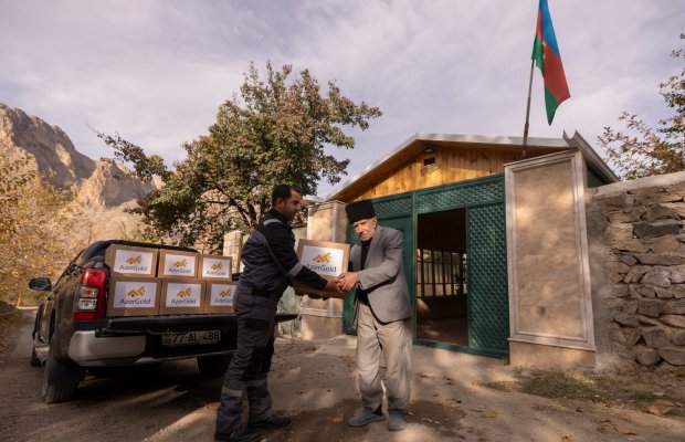 “AzerGold” tərəfindən Naxçıvanda aztəminatlı ailələrəbayram sovqatı təqdim edilib