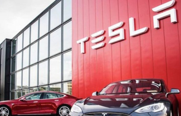 Tesla təchizat zəncirini dəyişir